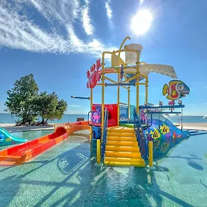 Morsko Oko Garden - Inclusive&beach Hotel